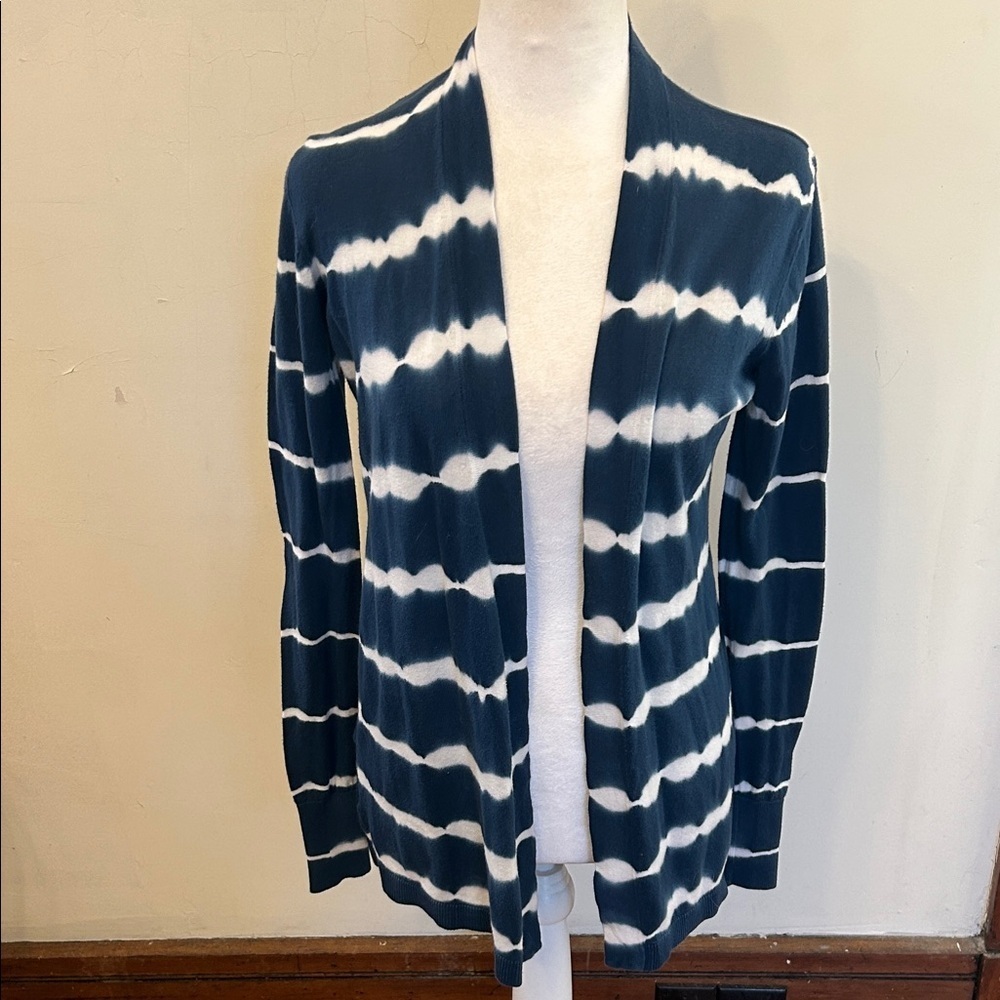 Loft Navy and White Tie dye Women's Sweater Size S EUC